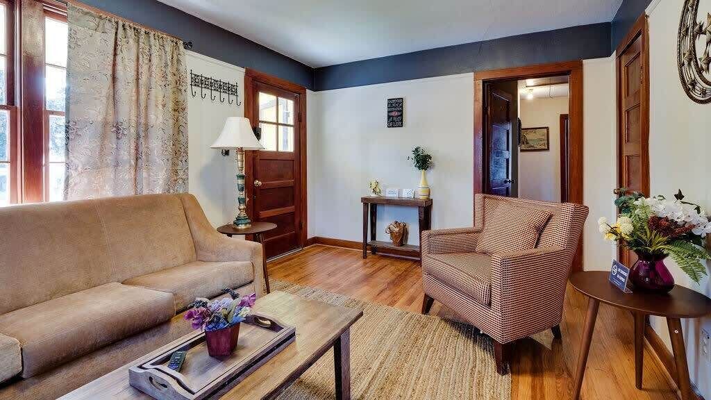 Photo of Livingroom in Savannah