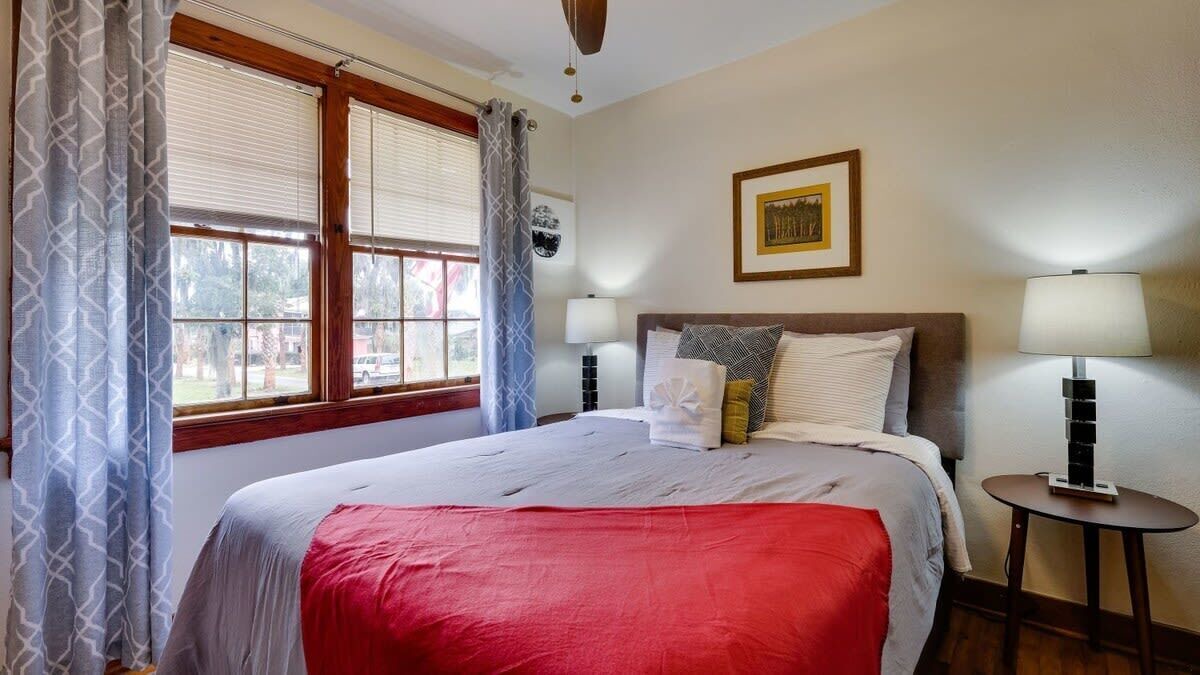 Photo of Bedroom in Savannah