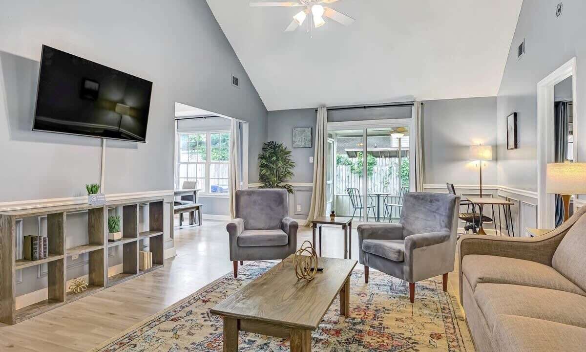 Photo of Livingroom in Savannah