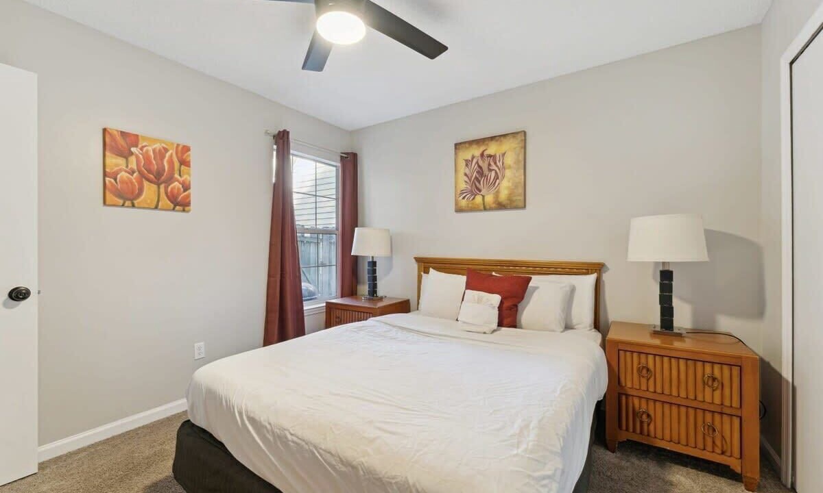 Photo of Bedroom in Savannah