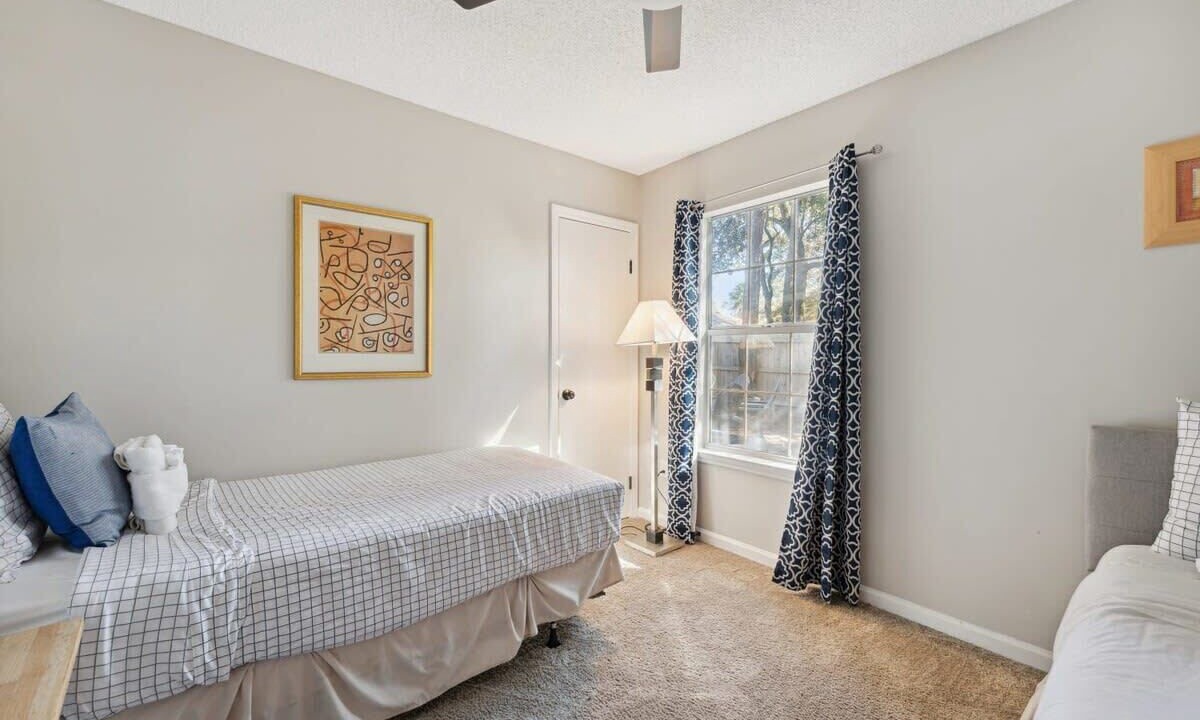 Photo of Bedroom in Savannah