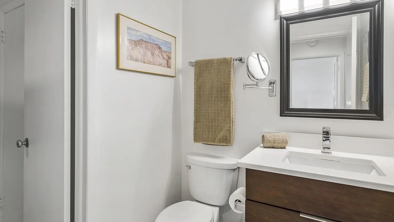 Photo of Bathroom in West Beach