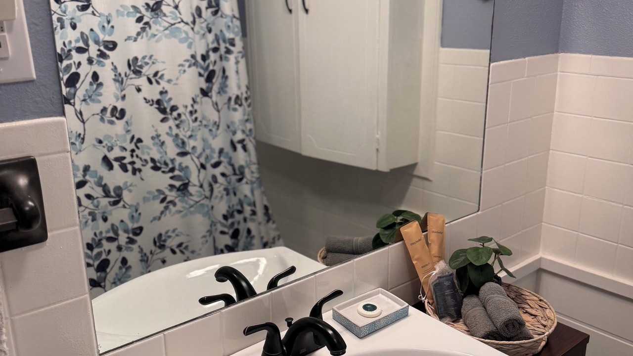 Photo of Bathroom in Siloam Springs