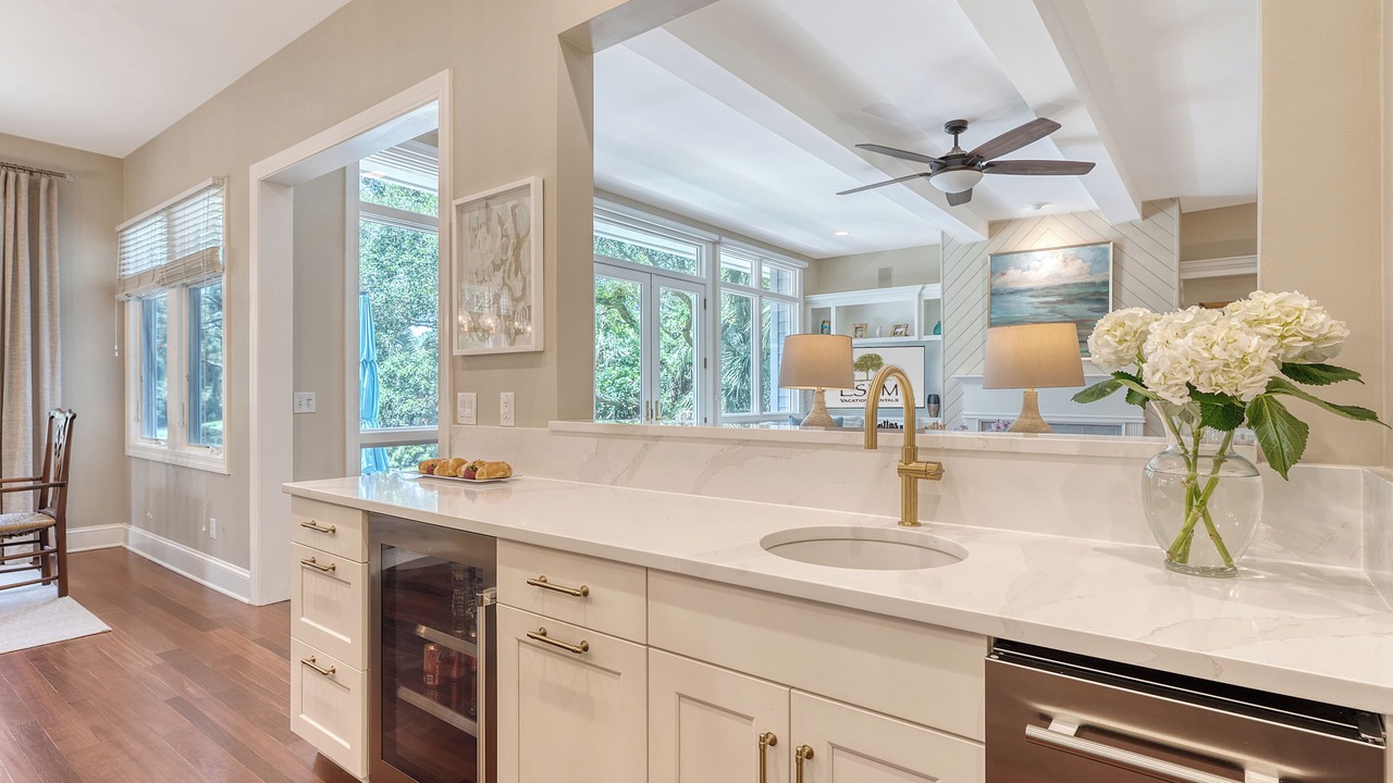 Photo of Kitchen in Vanderhorst Plantation