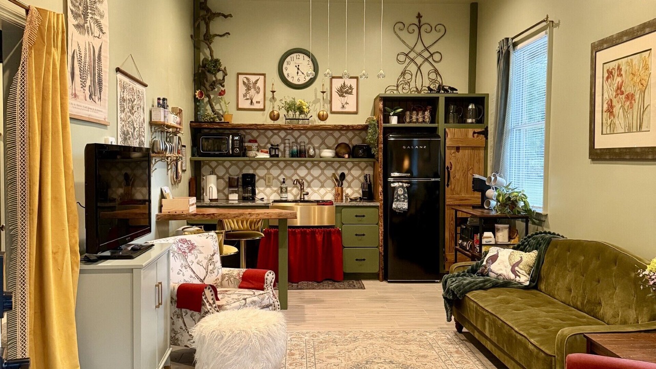 Photo of Livingroom in Hollywood