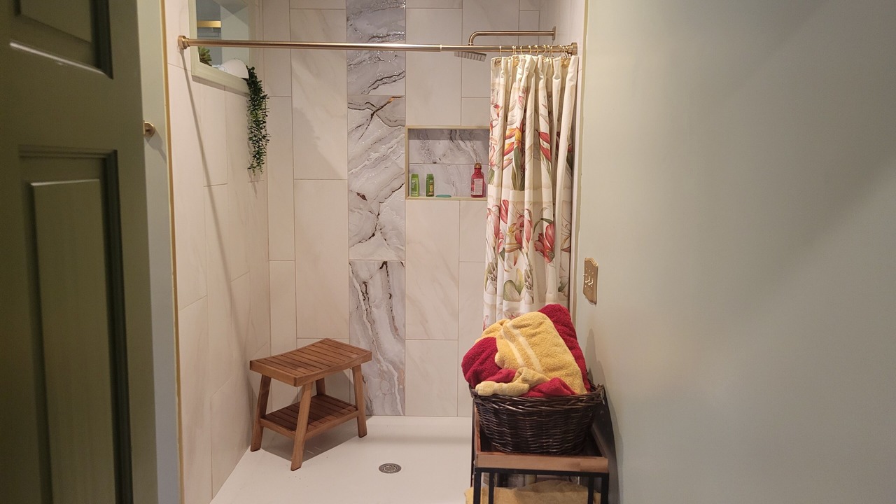 Photo of Bathroom in Hollywood
