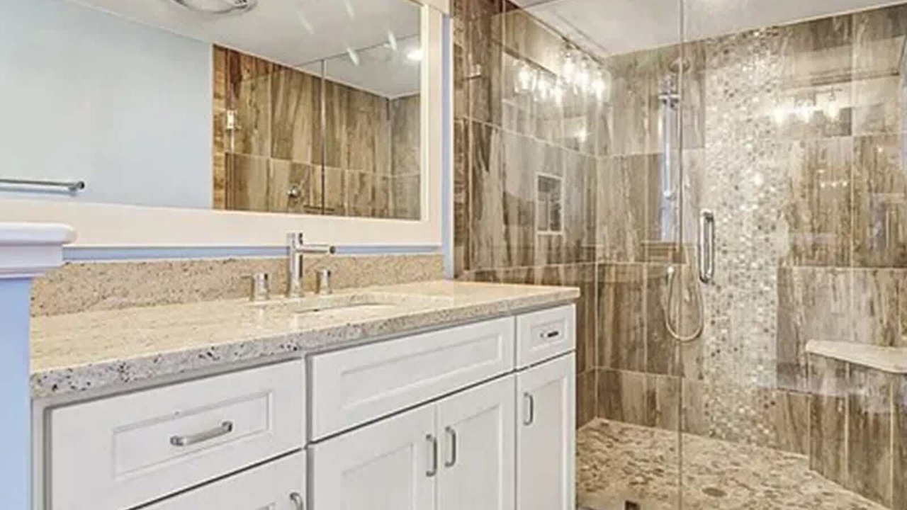 Photo of Bathroom in Harbour Town