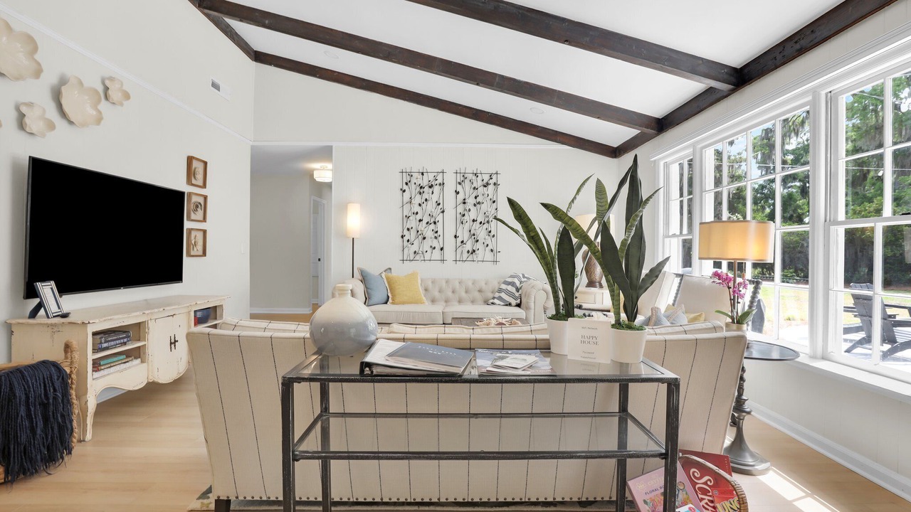 Photo of Livingroom in Beaufort