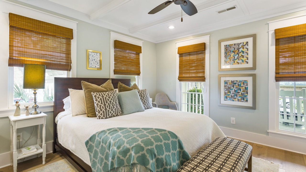 Photo of Bedroom in Old Village Historical District
