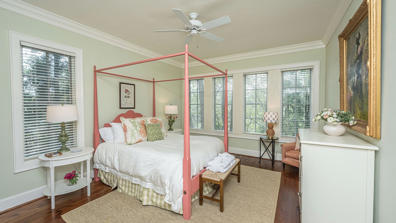 Photo of Bedroom in Seabrook Island