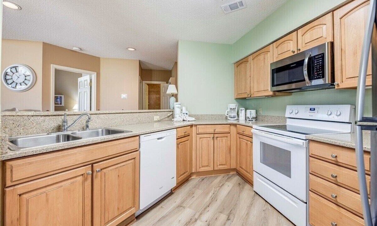 Photo of Kitchen in Shipyard Plantation
