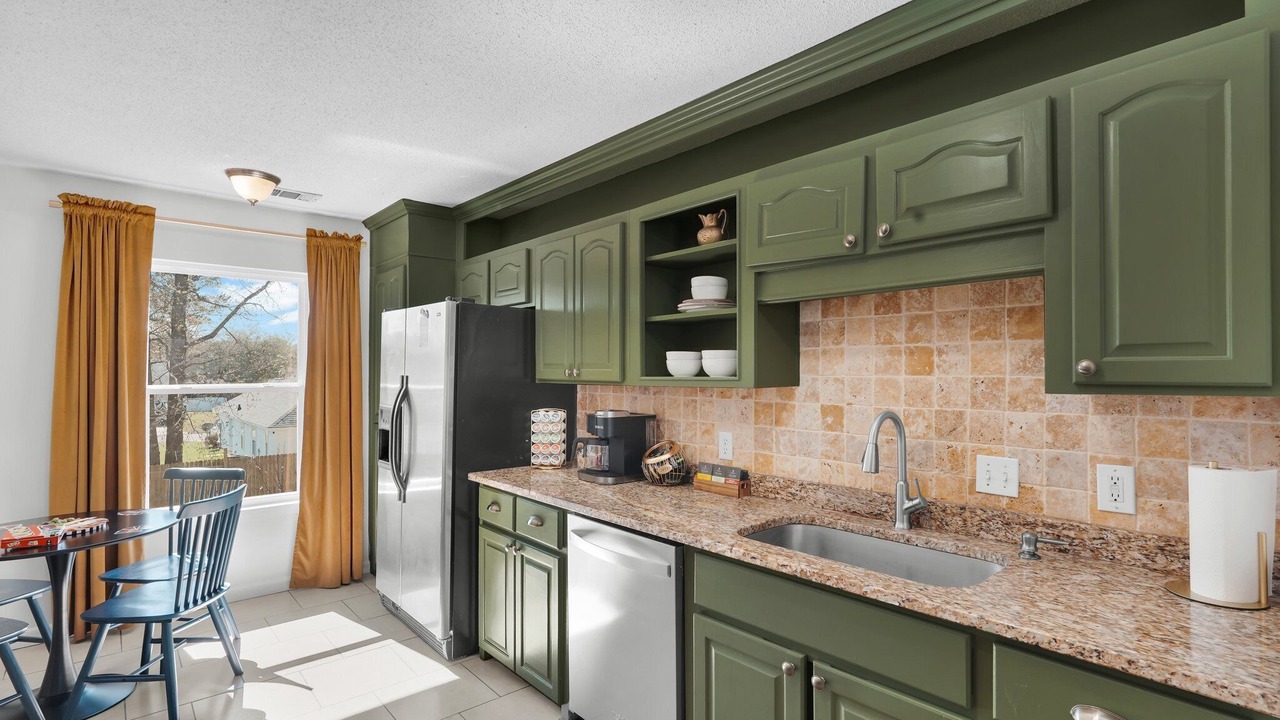 Photo of Kitchen in Pooler