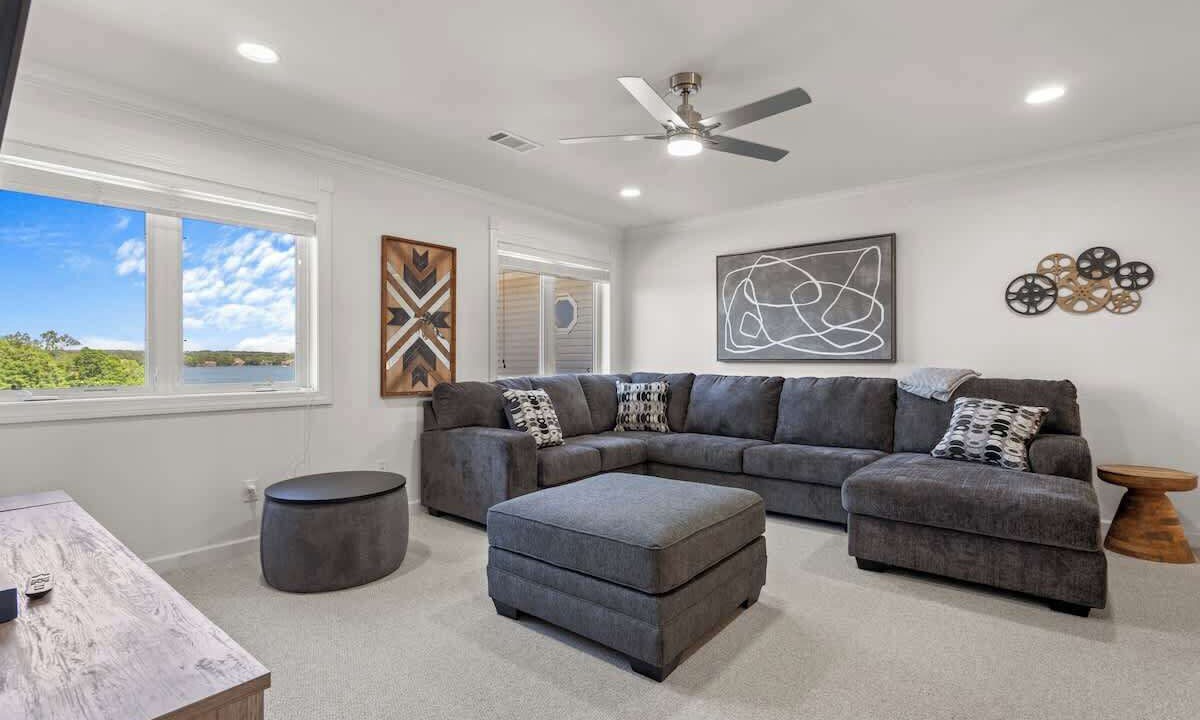 Photo of Livingroom in Hot Springs Village
