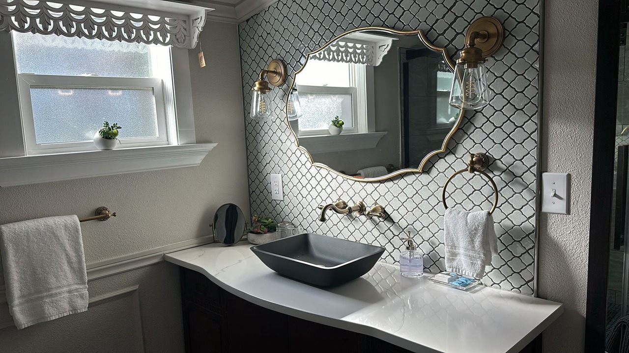 Photo of Bathroom in Davenport