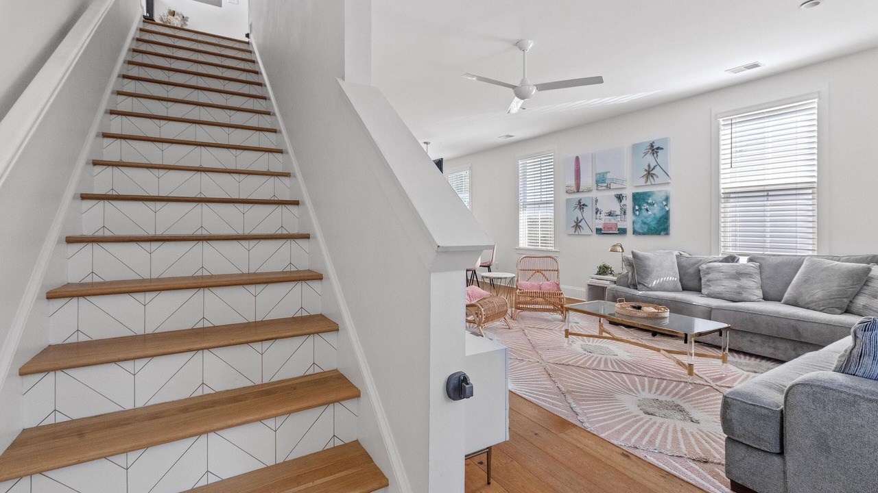 Photo of Livingroom in Mount Pleasant