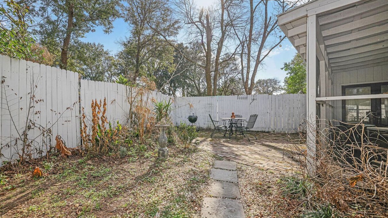 Photo of Outdoor in Mount Pleasant