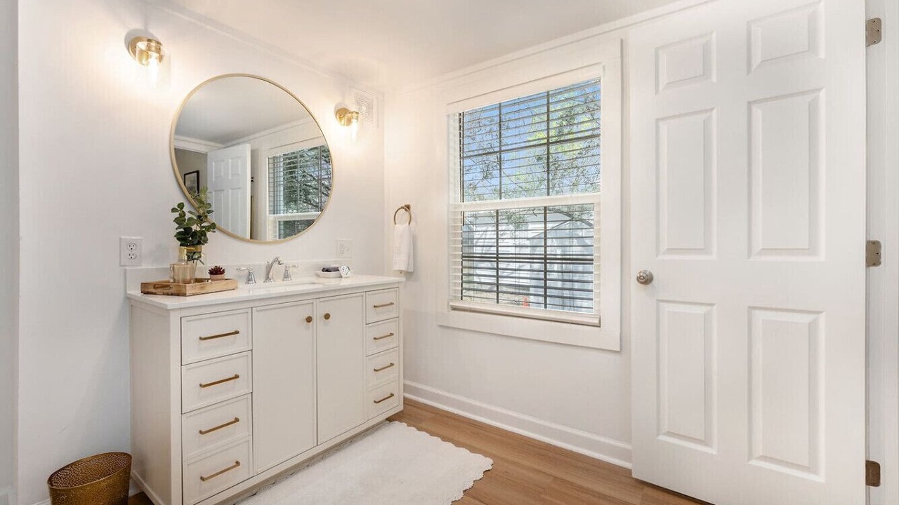 Photo of Bathroom in Mount Pleasant