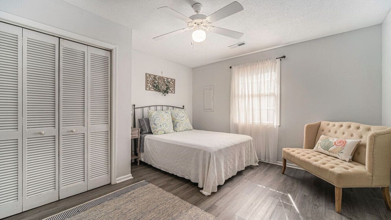 Photo of Bedroom in Mount Pleasant