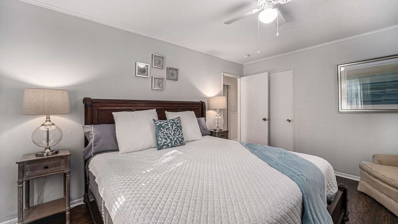 Photo of Bedroom in Mount Pleasant