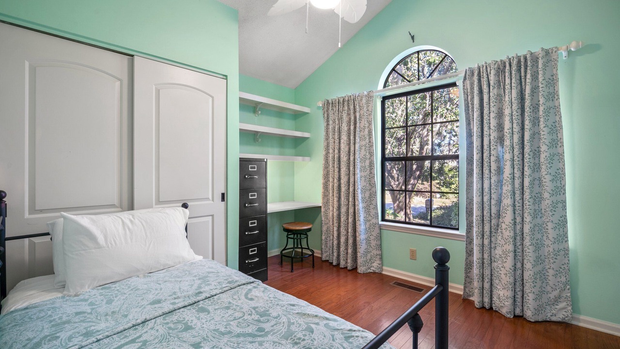 Photo of Bedroom in Beaufort