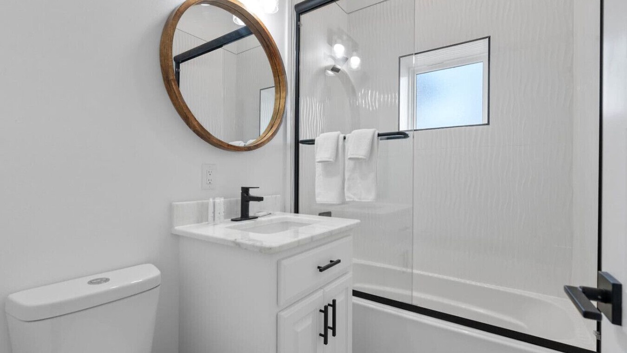 Photo of Bathroom in Rockwell