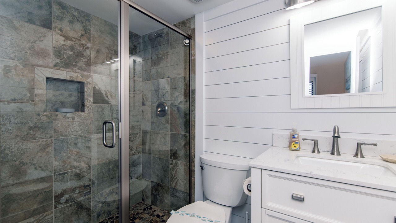 Photo of Bathroom in Edisto Island