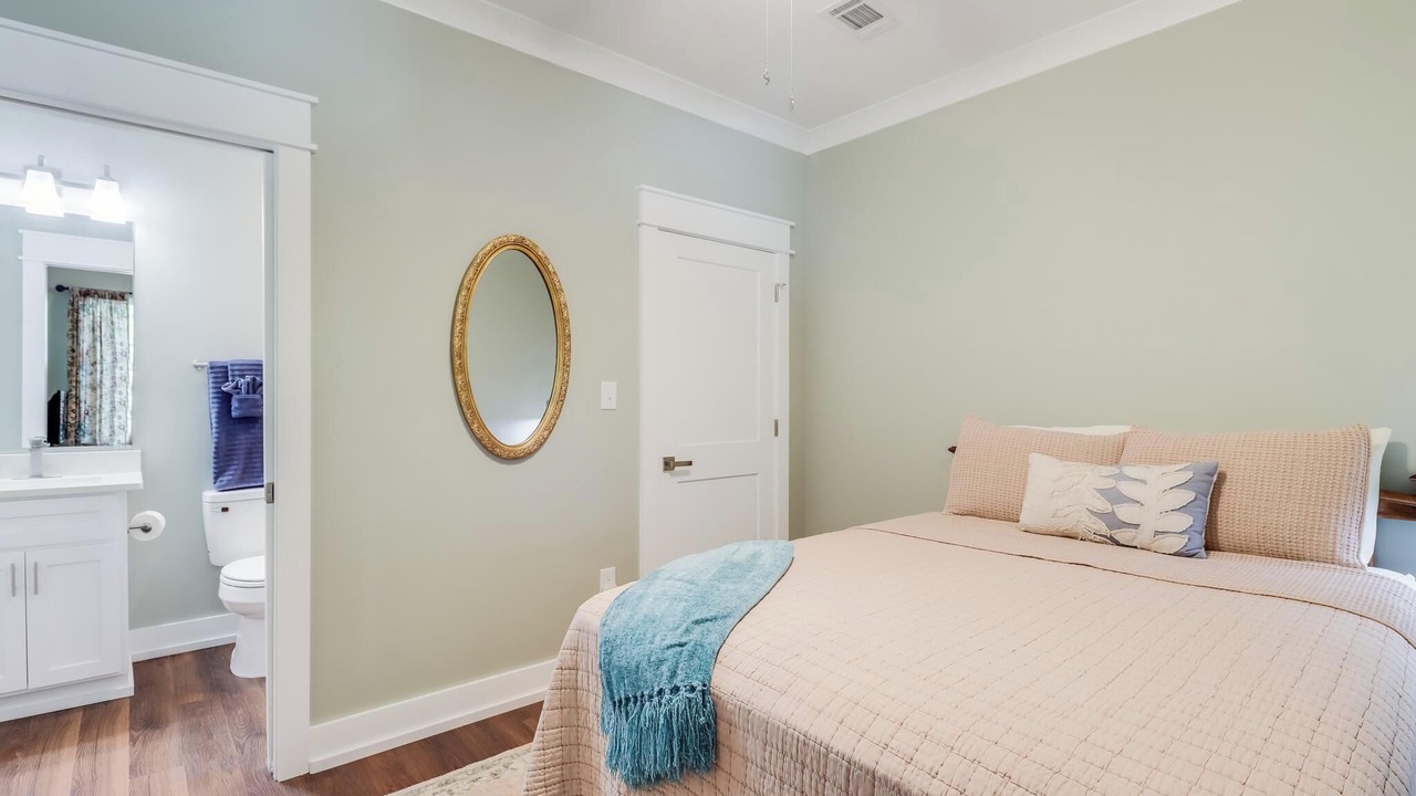 Photo of Bedroom in Diamondhead