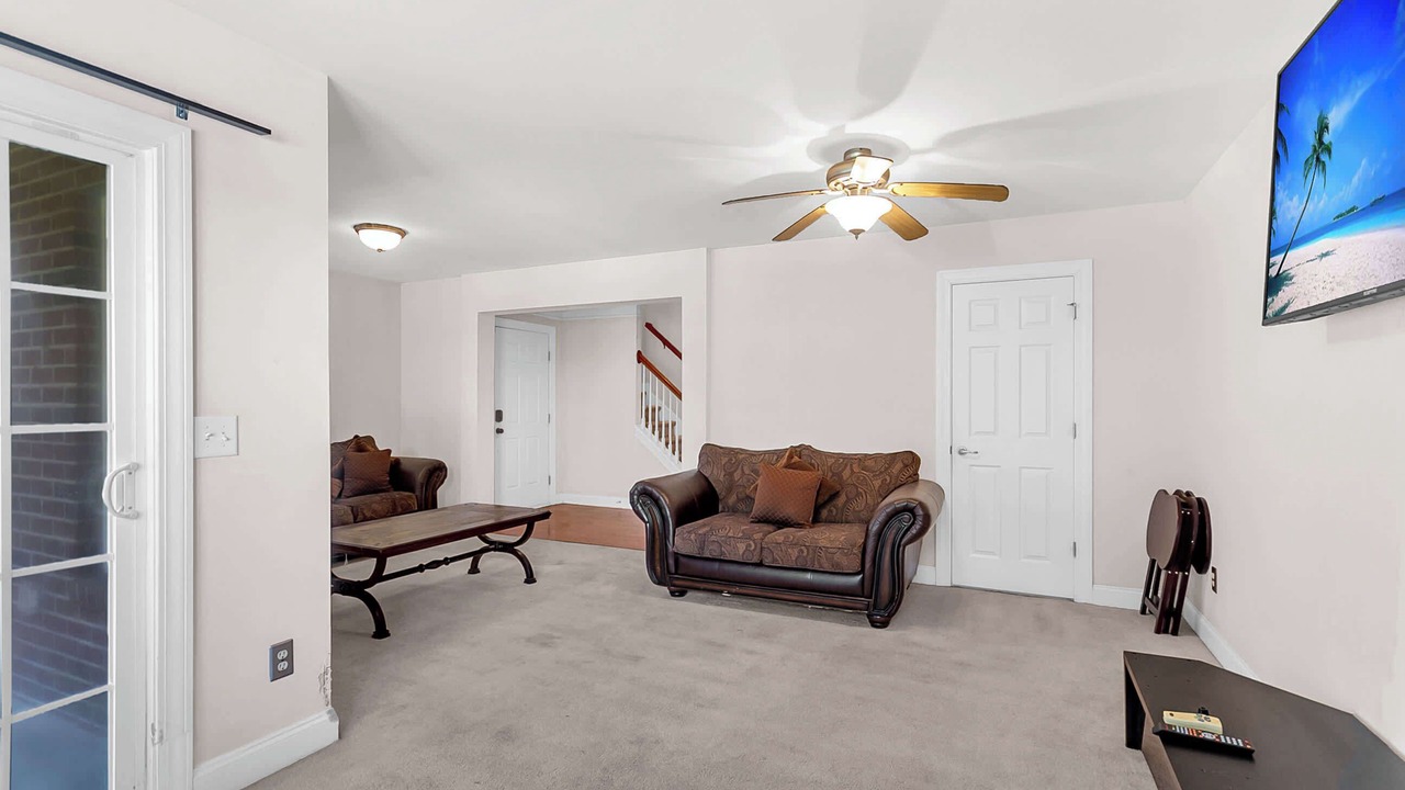 Photo of Livingroom in Ladson