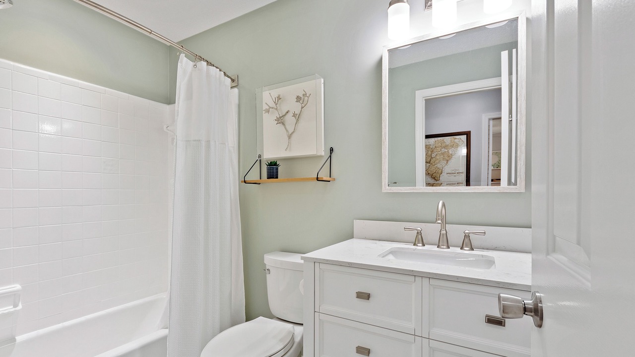 Photo of Bathroom in Beaufort