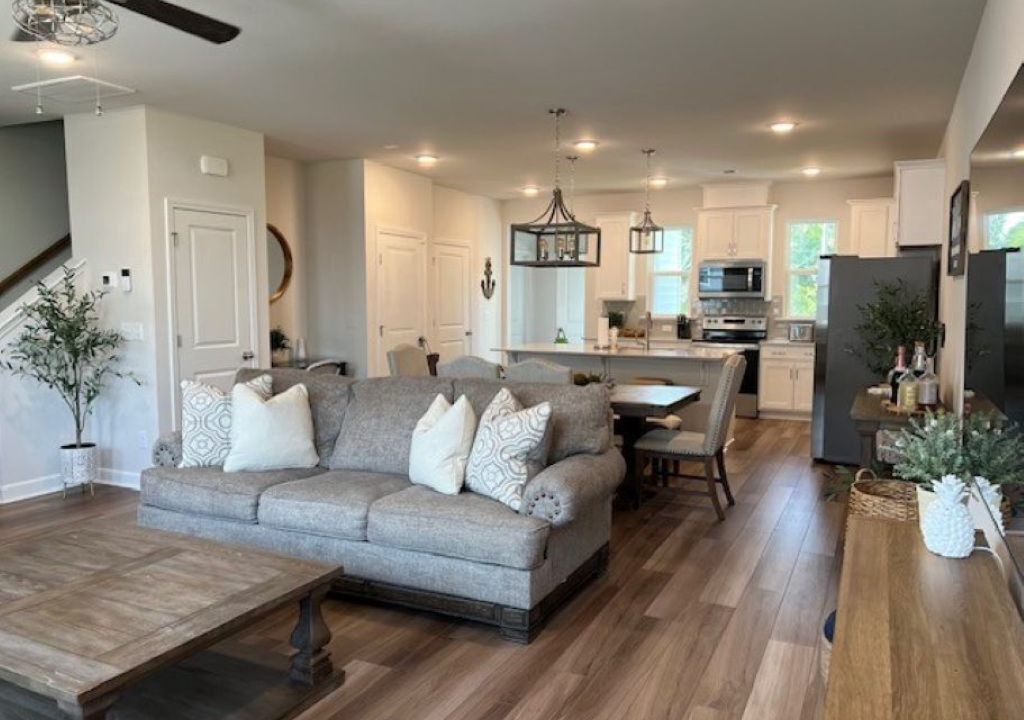 Photo of Livingroom in Johns Island