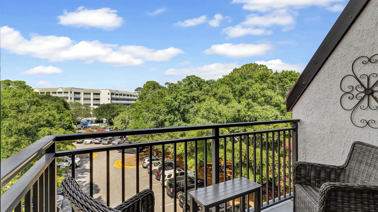 Photo of Patio Balcony in Harbour Town