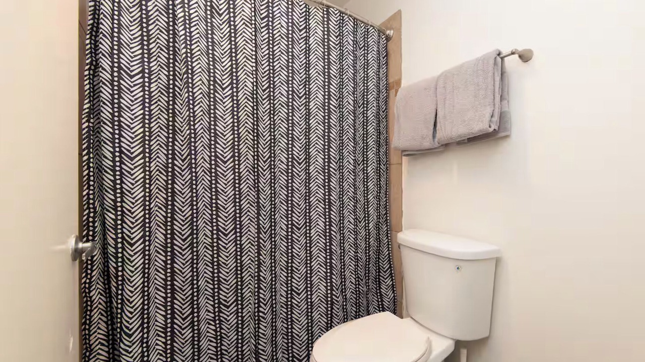 Photo of Bathroom in Little Armenia