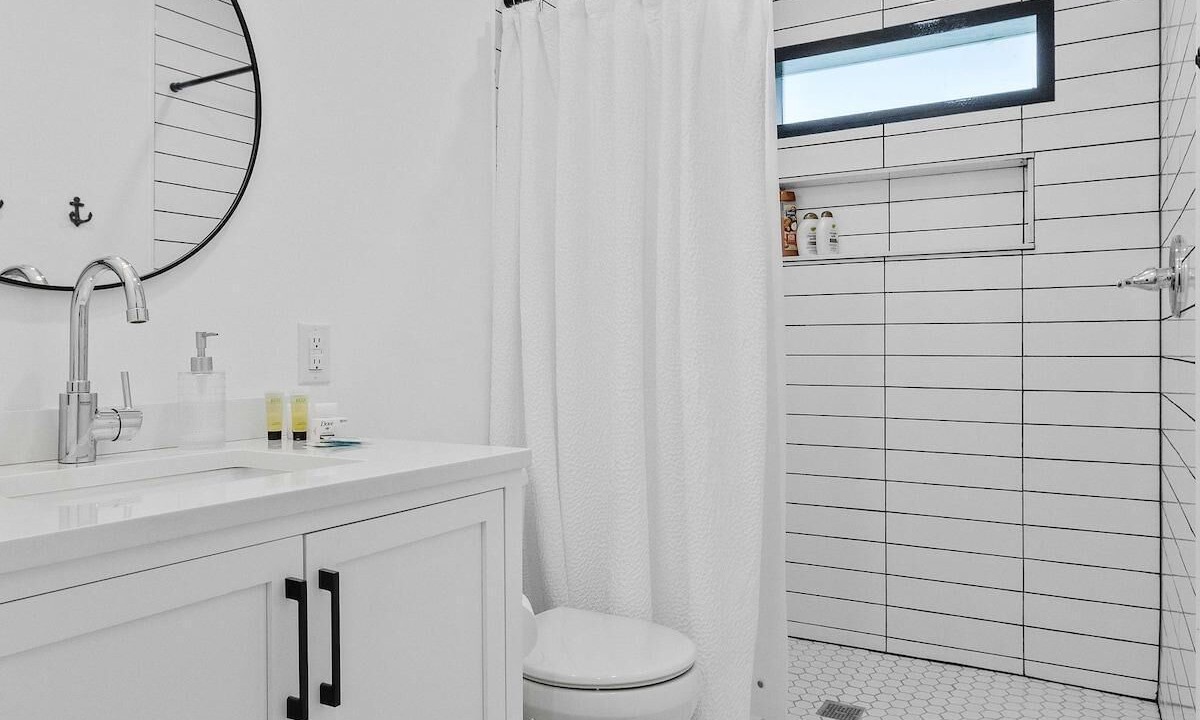 Photo of Bathroom in West Ashley
