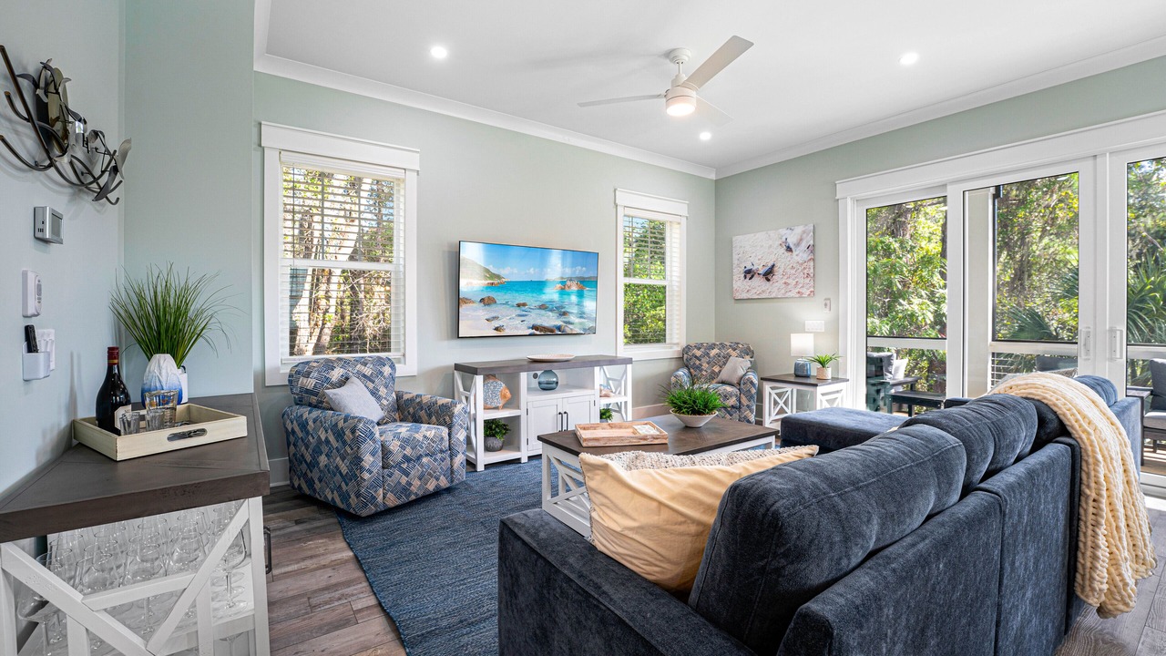 Photo of Livingroom in Folly Field