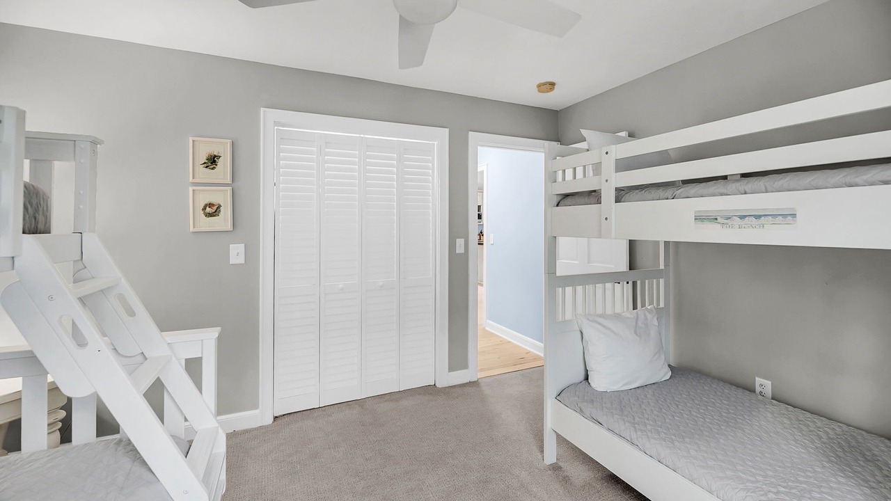 Photo of Bedroom in Seabrook Island