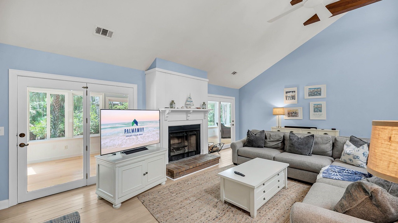 Photo of Livingroom in Seabrook Island