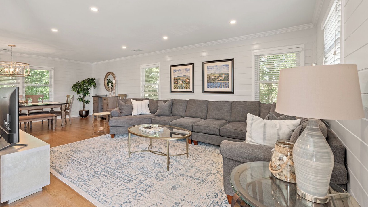 Photo of Bedroom in Pelican Bay