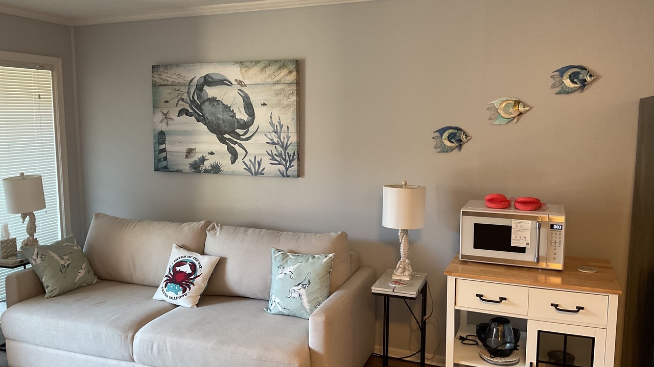 Photo of Livingroom in Folly Field