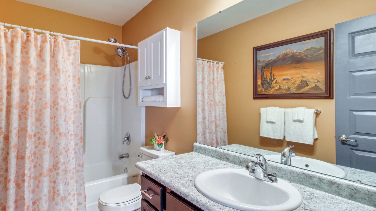 Photo of Bathroom in Eden