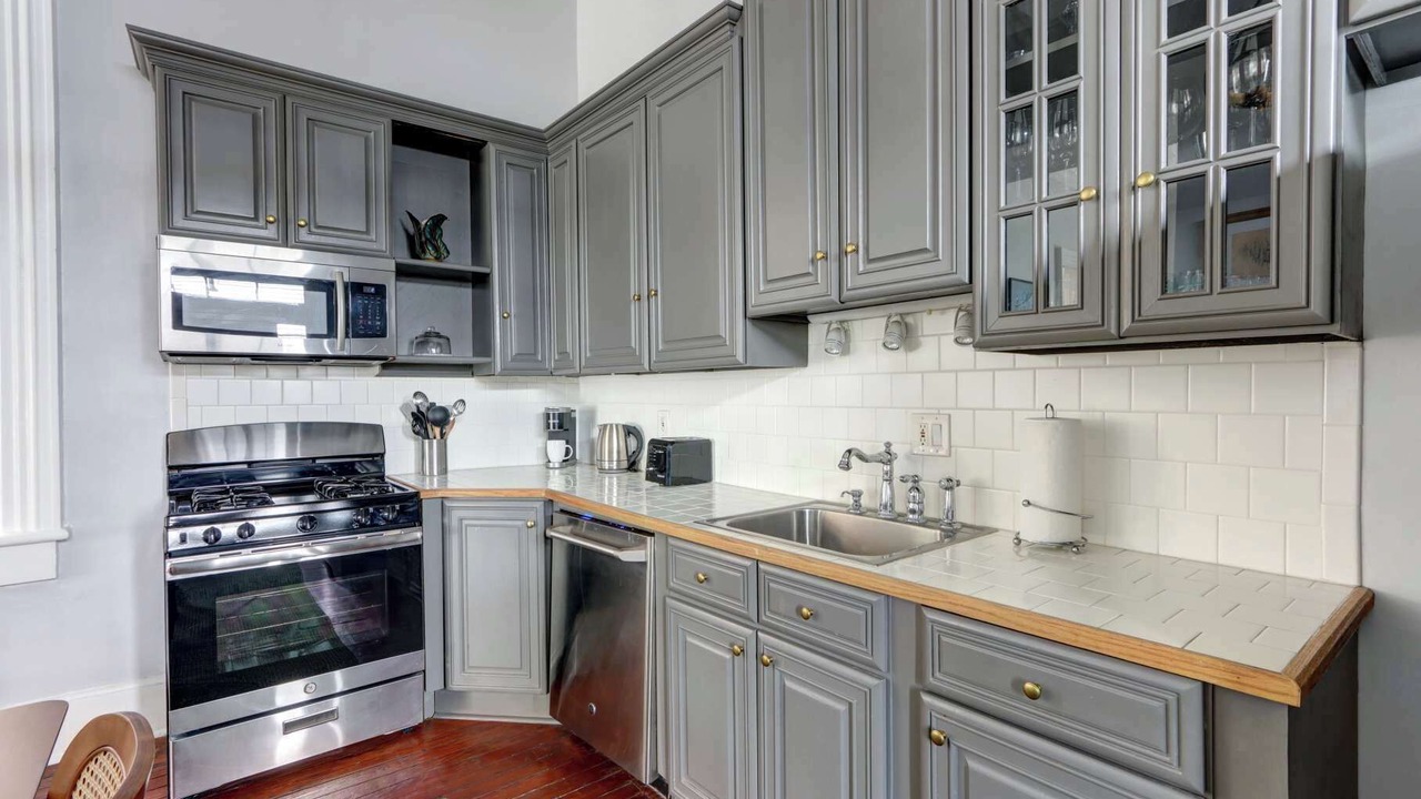 Photo of Kitchen in Savannah Victorian District