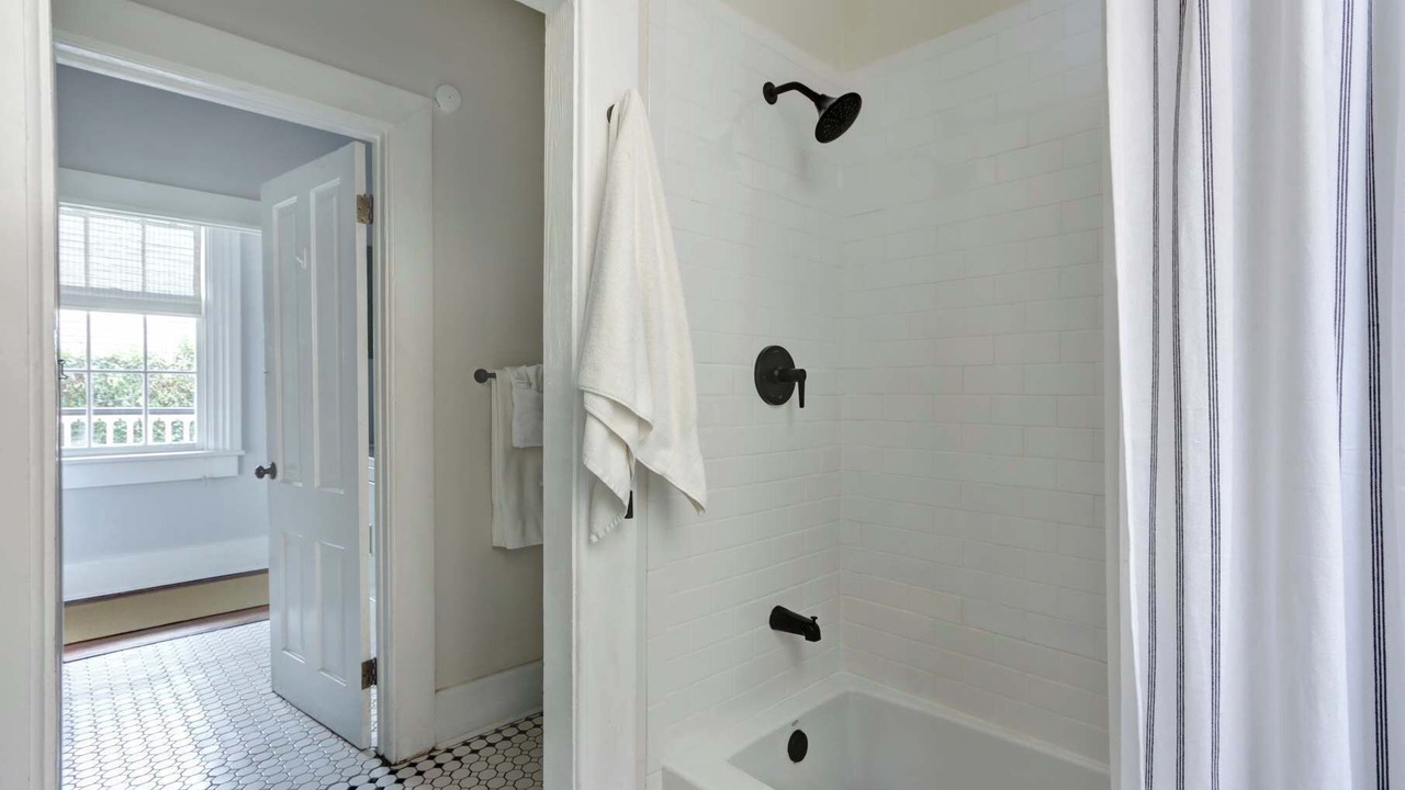 Photo of Bathroom in Savannah Victorian District