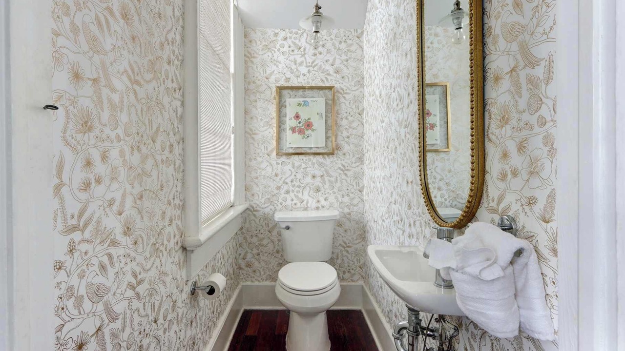 Photo of Bathroom in Savannah Victorian District