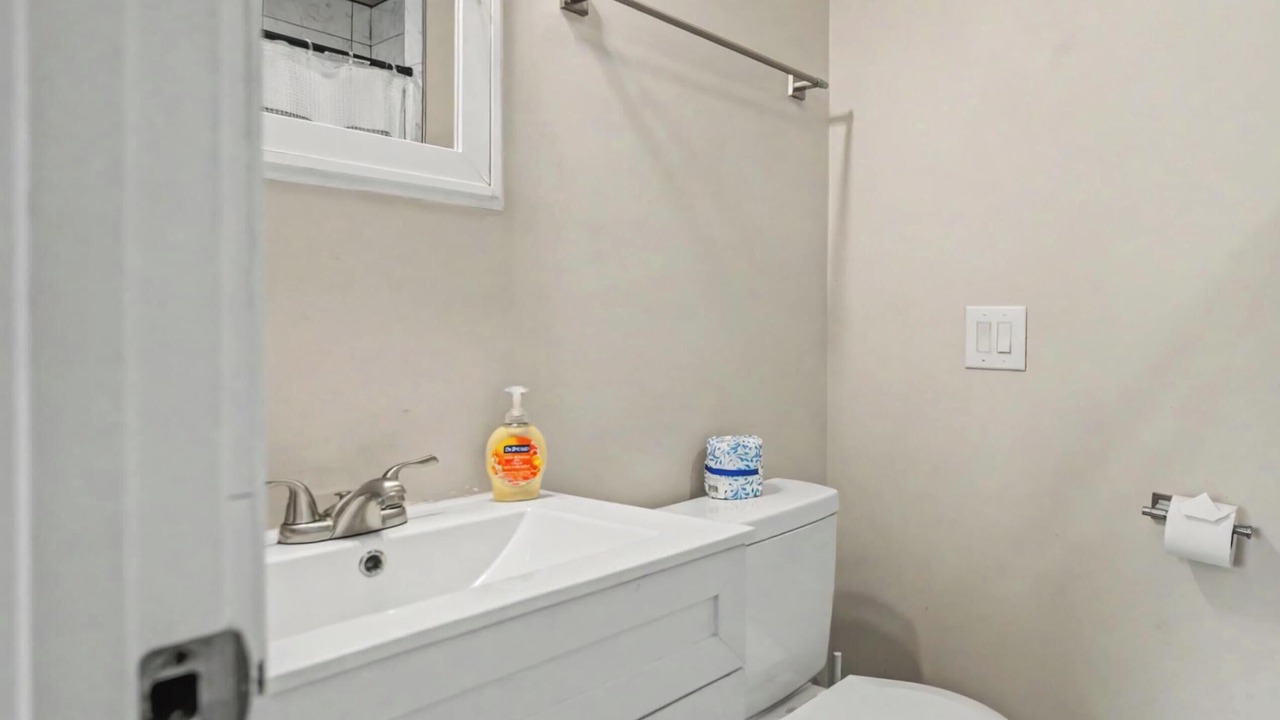 Photo of Bathroom in Beaufort