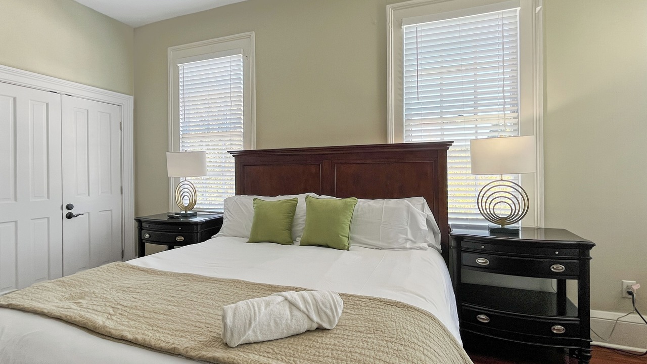 Photo of Bedroom in Savannah Victorian District