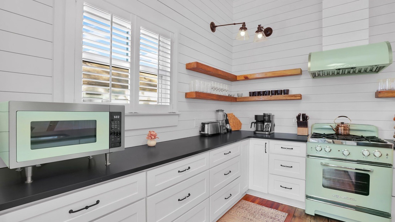 Photo of Kitchen in Thunderbolt