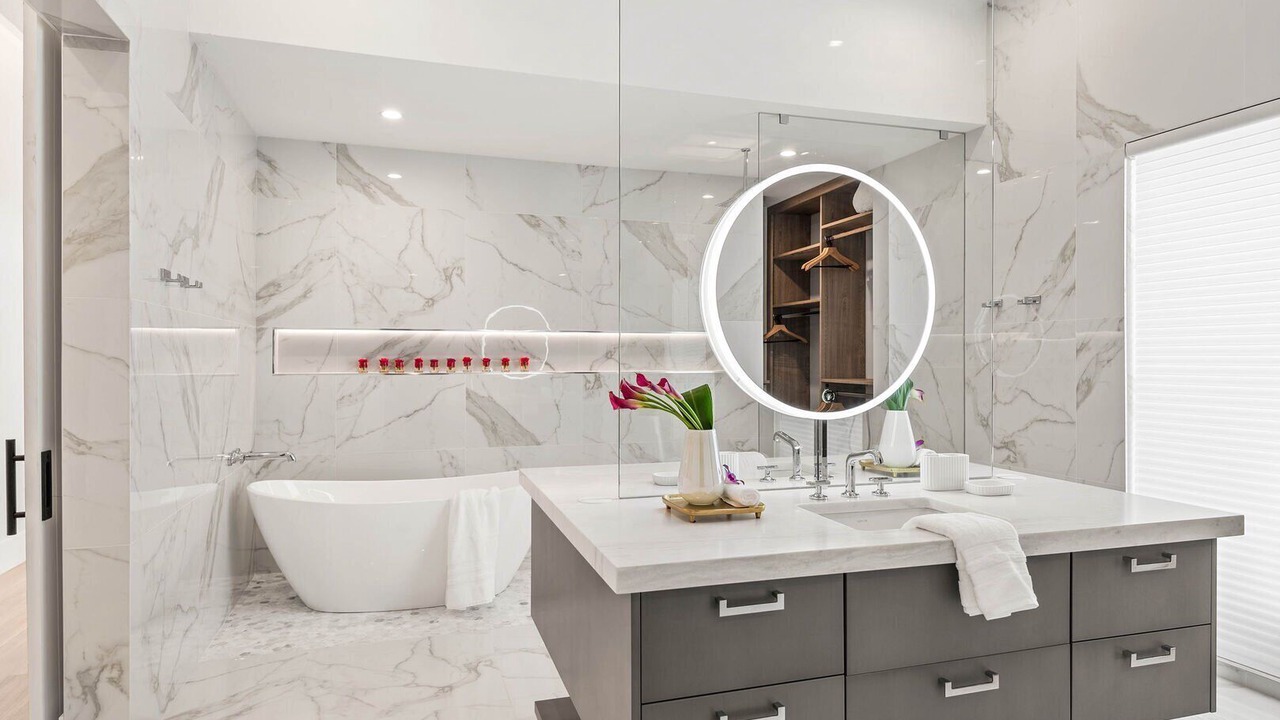 Photo of Bathroom in Reunion