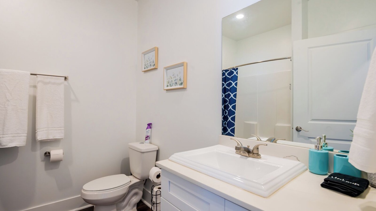 Photo of Bathroom in Port Wentworth