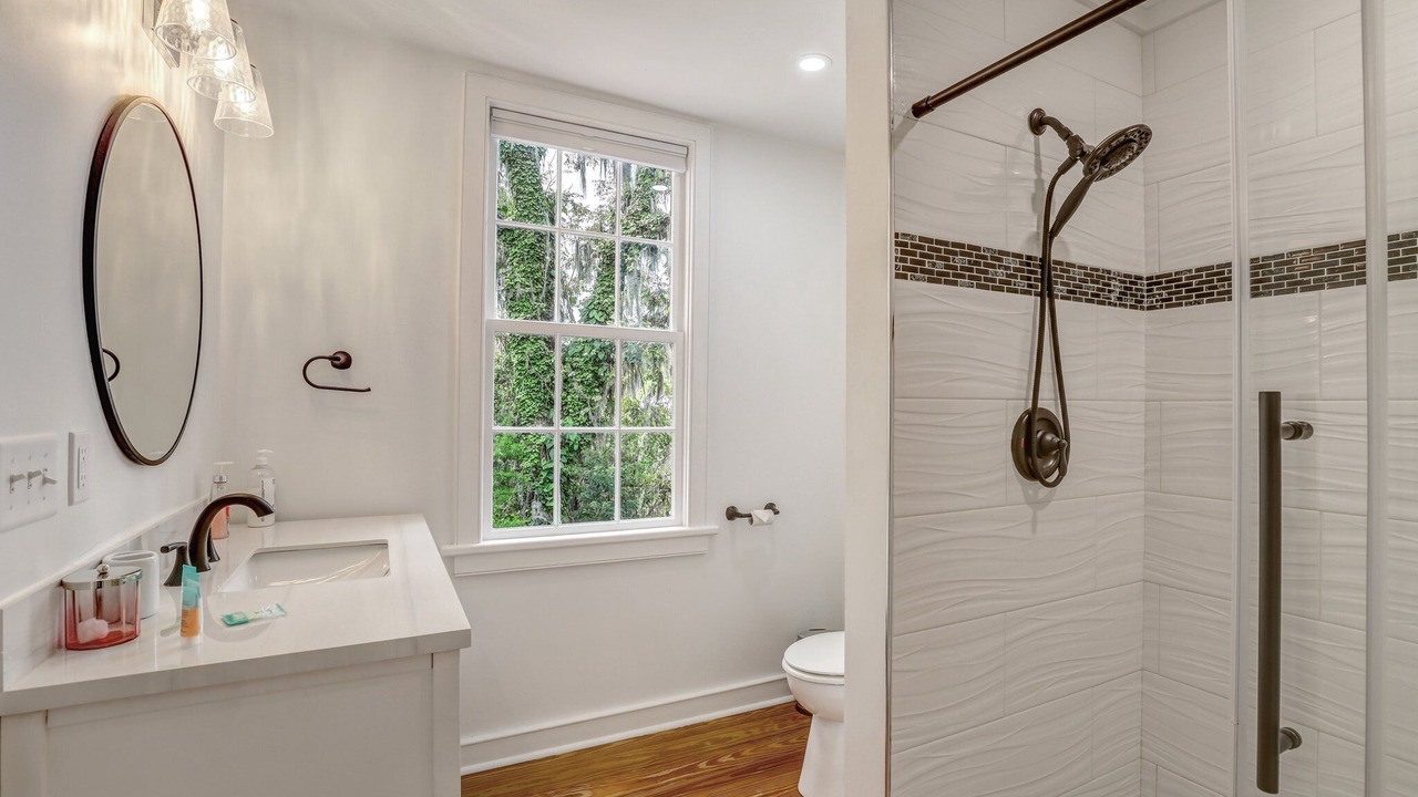 Photo of Bathroom in Historic District