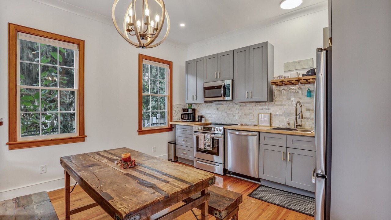 Photo of Kitchen in Historic District