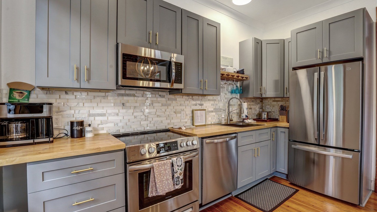 Photo of Kitchen in Historic District